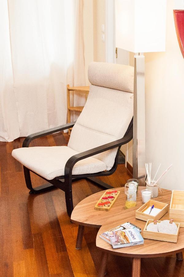 Centrally Located Studio In Athens!アパートメント エクステリア 写真